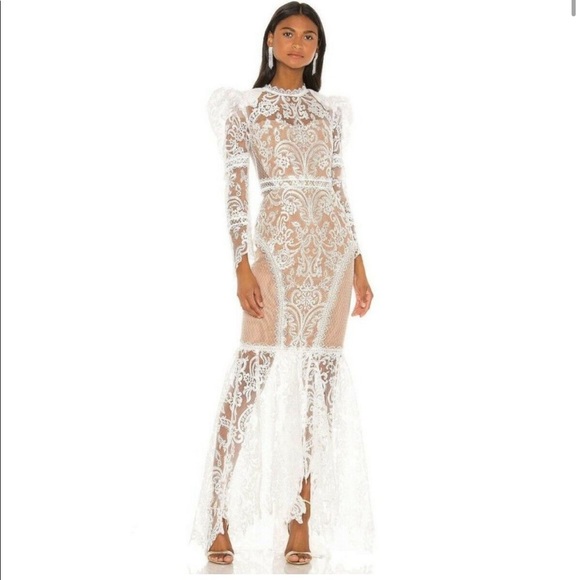 Bronx and Banco Barocco Gown in White - Picture 3 of 12